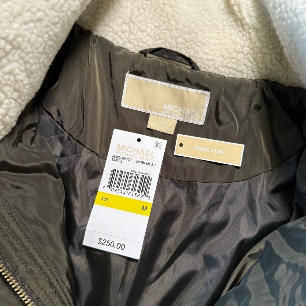 NWT Michael Kors Women’s Quilted Anorak Coat Dark Green Moss Gold Hardware M - Picture 11 of 14